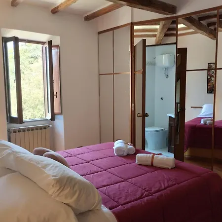 Apartment Casina Bella Vista - Francigena E Autodromo Vallelunga 1bd 1bh *